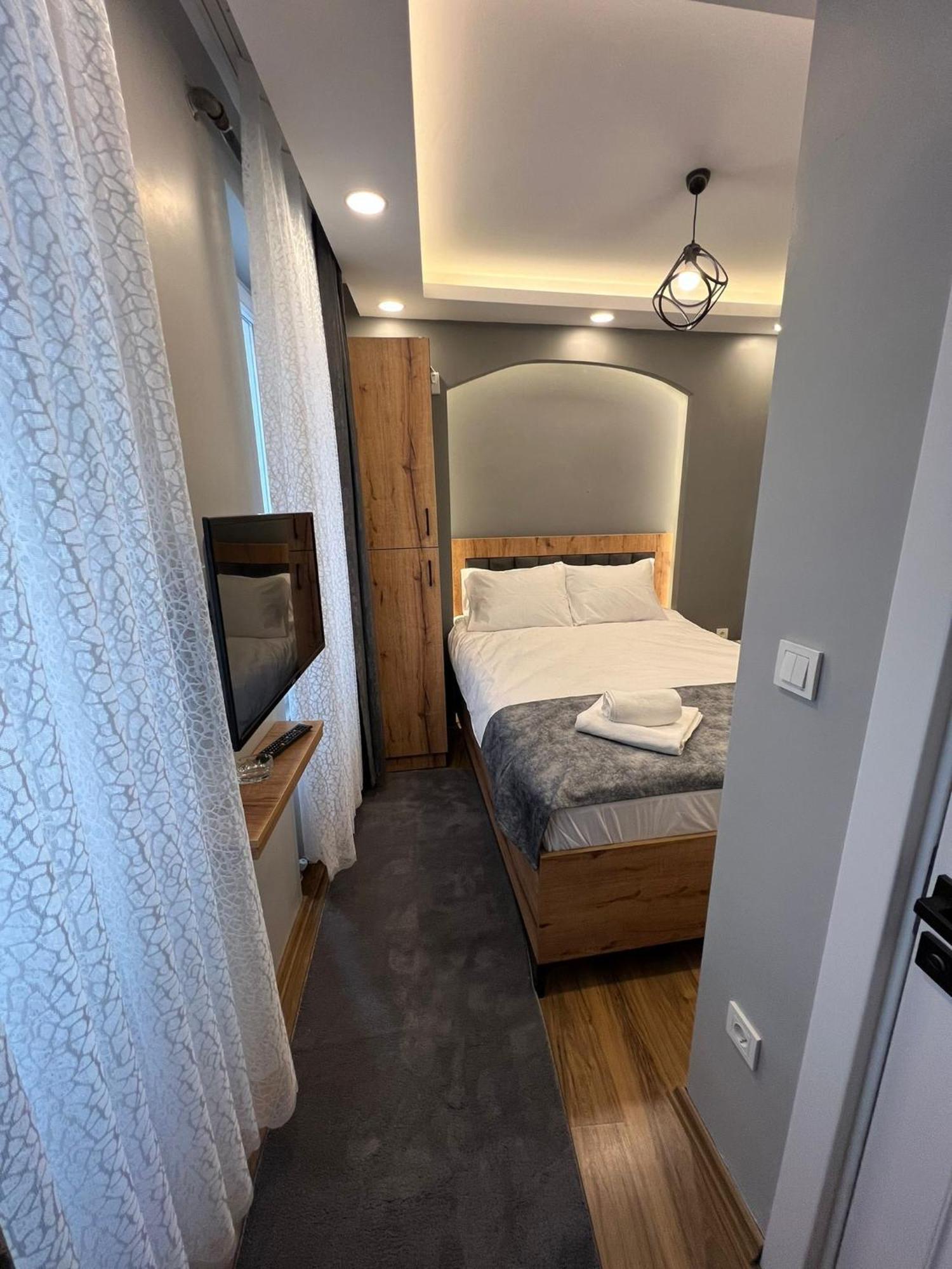 Ayd Beyoglu Taksim İstanbul